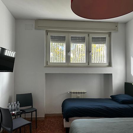 Bam Bam Tiburtina Guesthouse Roma Esterno foto