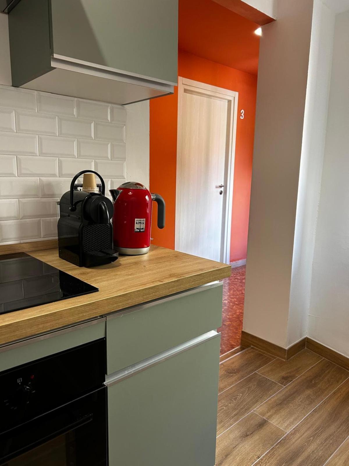 Bam Bam Tiburtina Guesthouse Roma Esterno foto