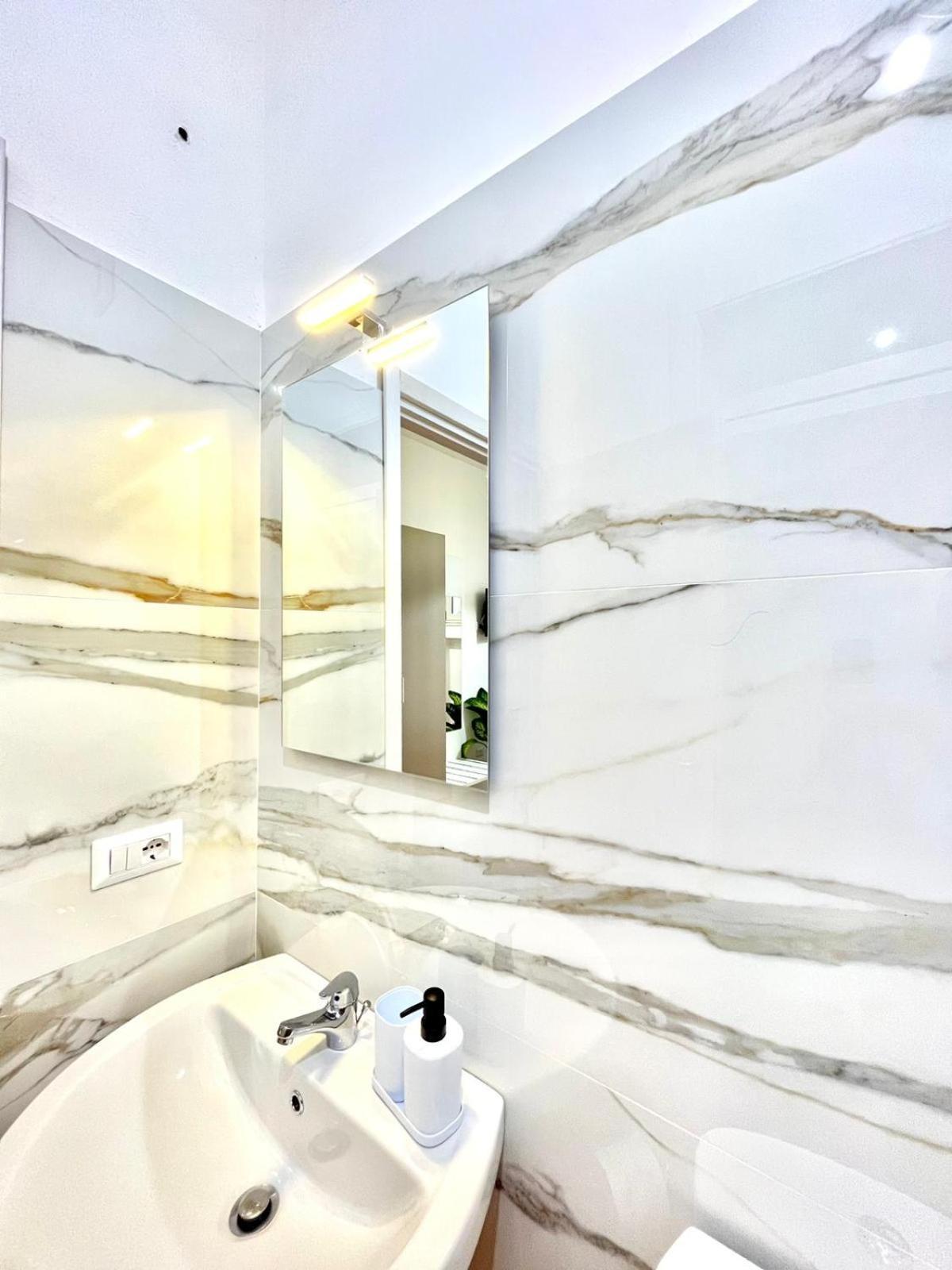 Bam Bam Tiburtina Guesthouse Roma Esterno foto