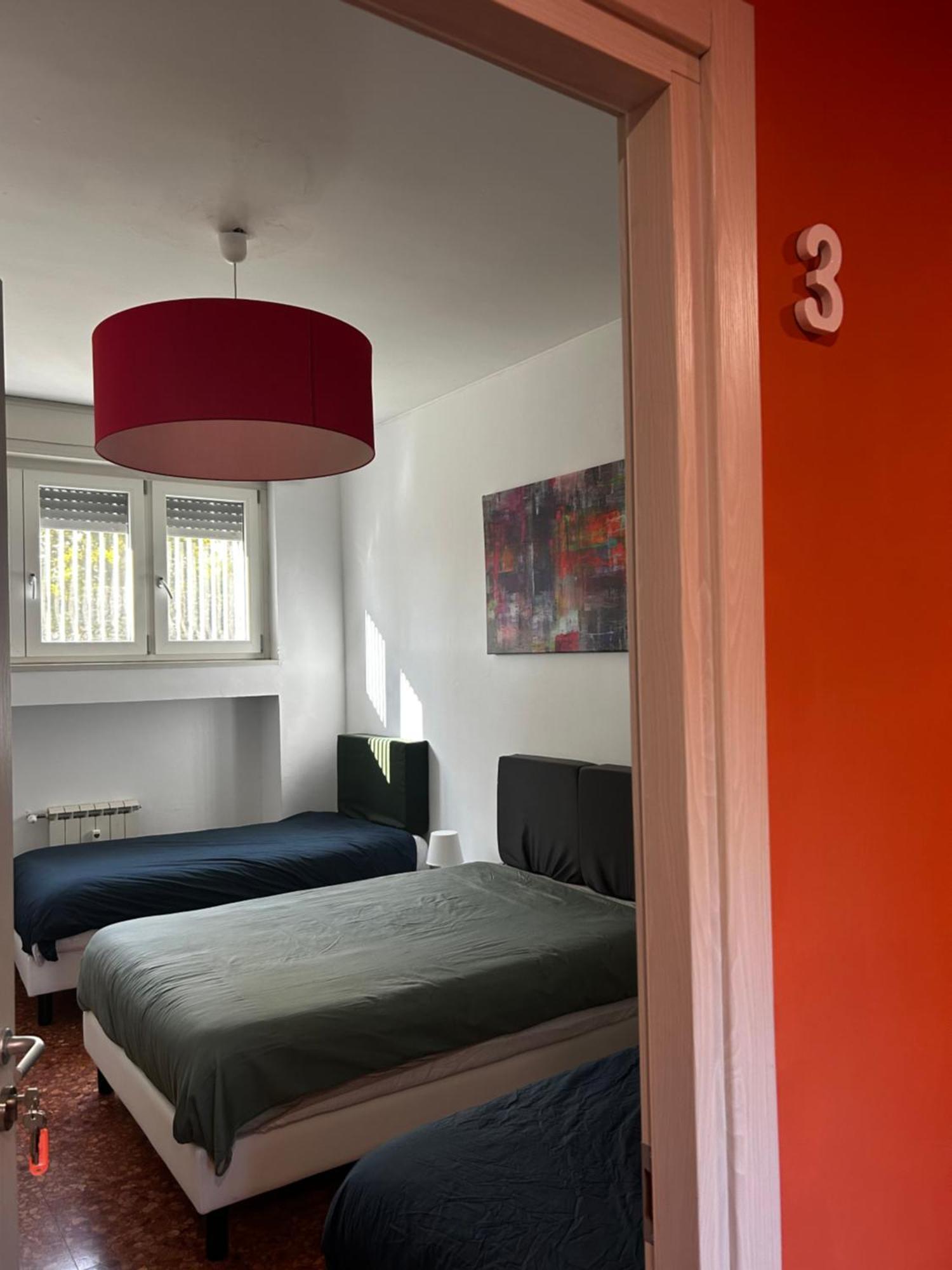 Bam Bam Tiburtina Guesthouse Roma Esterno foto