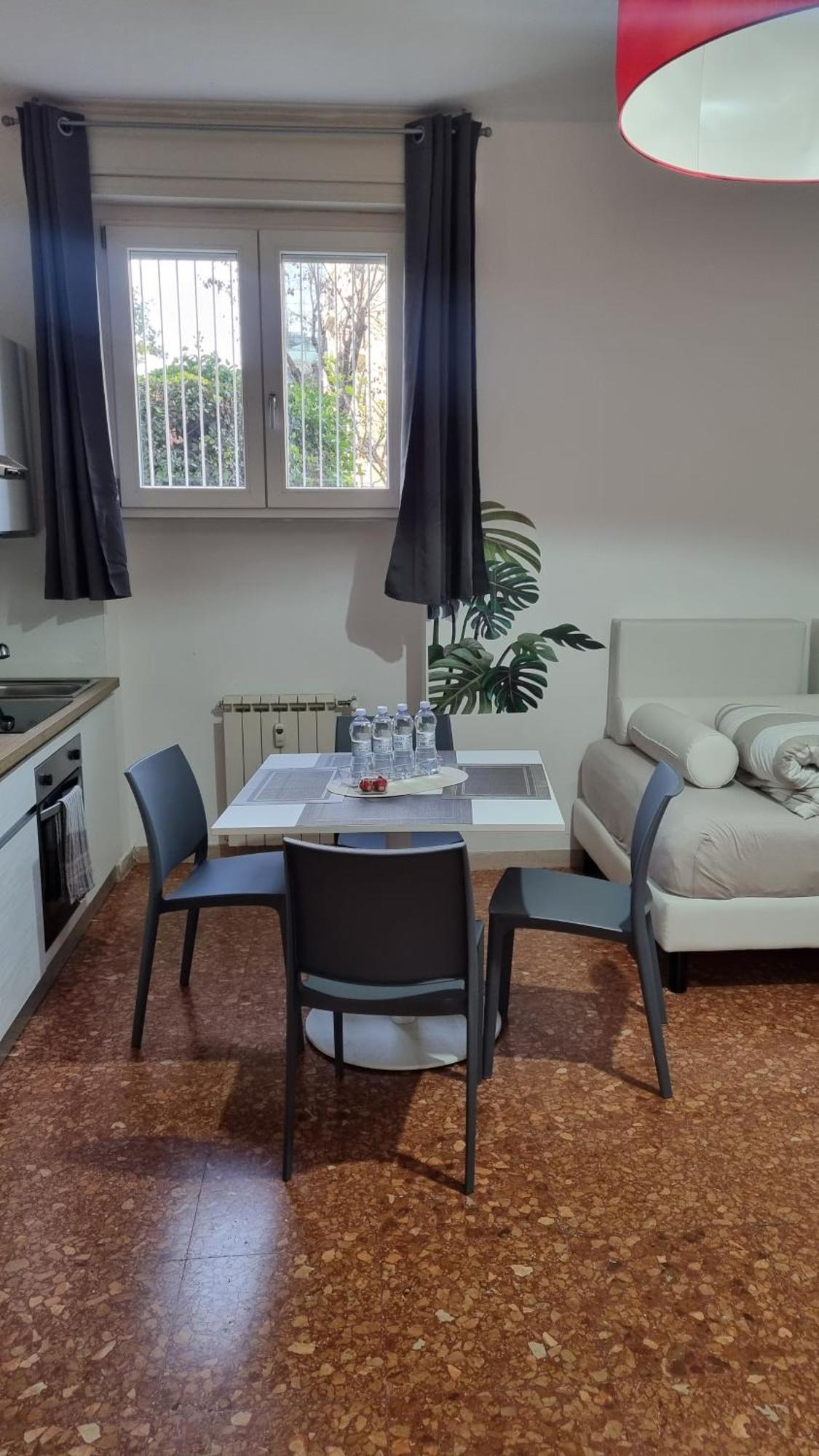 Bam Bam Tiburtina Guesthouse Roma Esterno foto