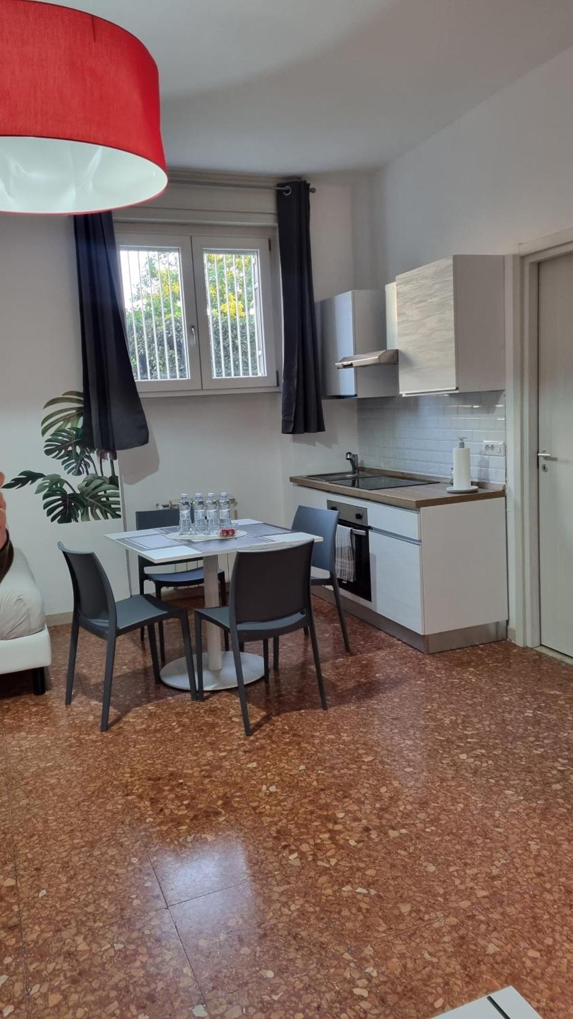 Bam Bam Tiburtina Guesthouse Roma Esterno foto